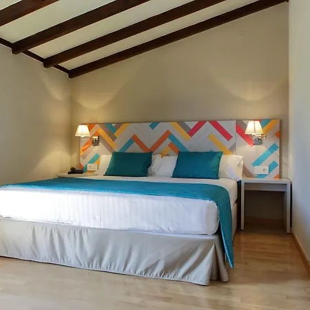 Otel O7 Tenerife 4*